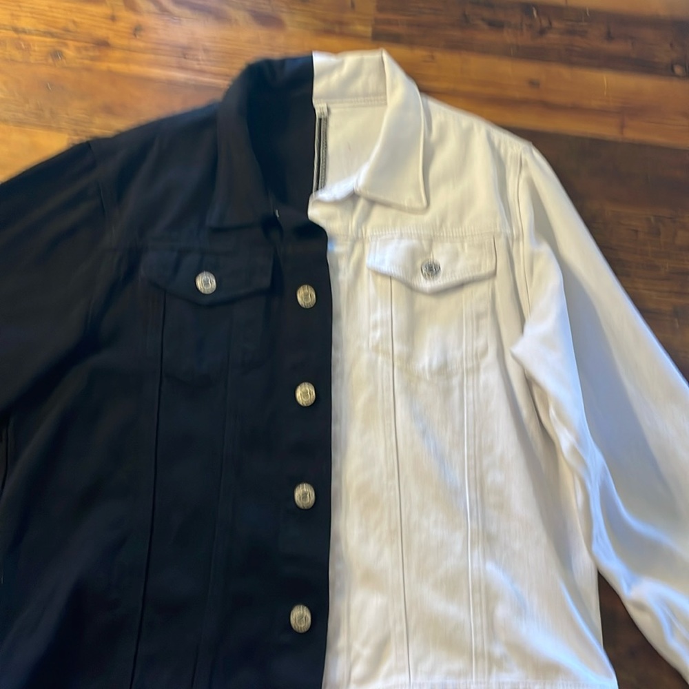Black and white Jean Jacket, size M